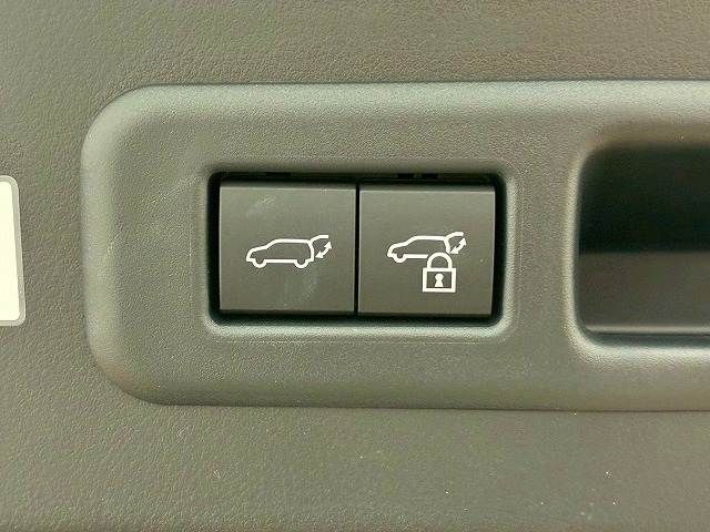 TOYOTA LEXUS LBX 2024 Image 31