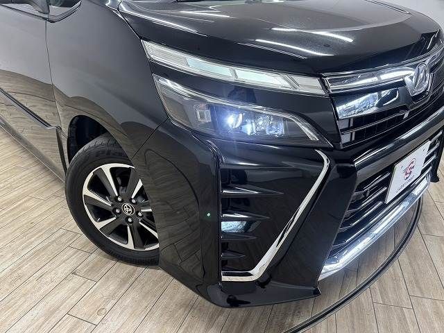 TOYOTA VOXY 2019 Image 31