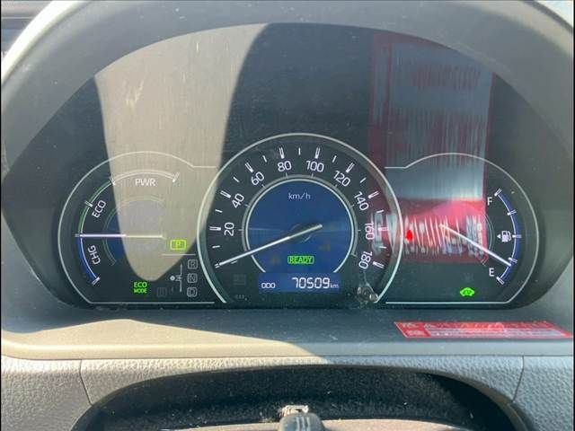 TOYOTA VOXY HYBRID 2018 Image 31