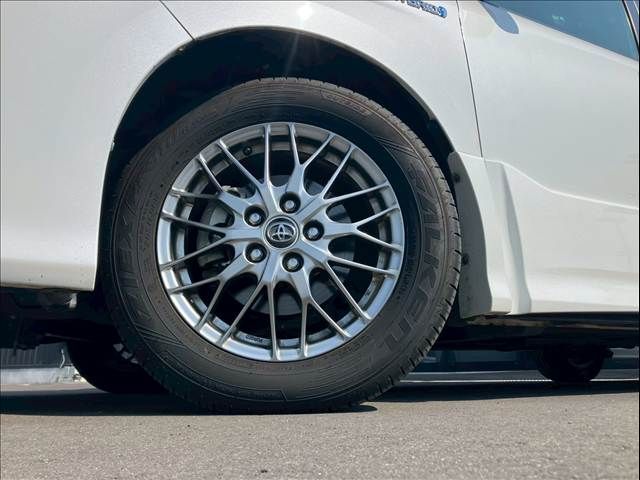 TOYOTA VOXY HYBRID 2018 Image 31