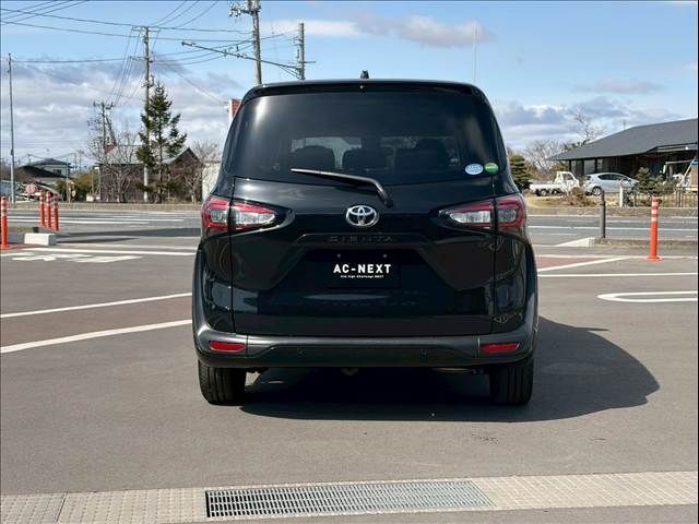 TOYOTA SIENTA 2019 Image 31