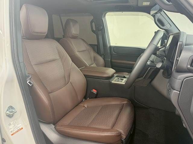 TOYOTA LANDCRUISER 250 2024 Image 31