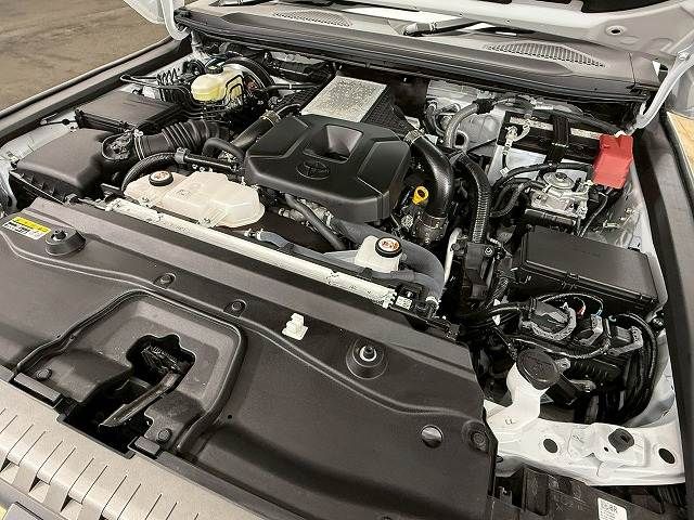 TOYOTA LANDCRUISER 250 2024 Image 31