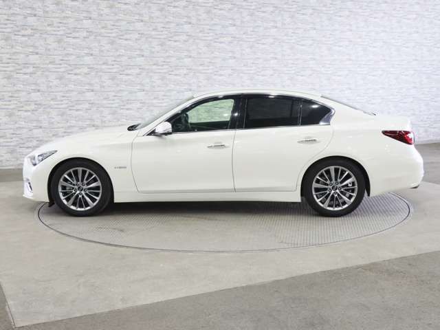 NISSAN SKYLINE HYBRID 2018 Image 31