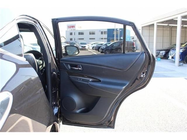 TOYOTA HARRIER HYBRID 2014 Image 31