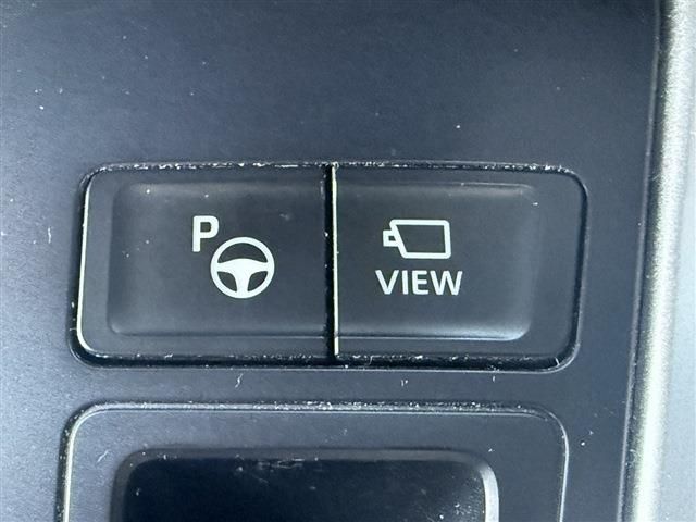 TOYOTA VOXY HYBRID 2022 Image 31