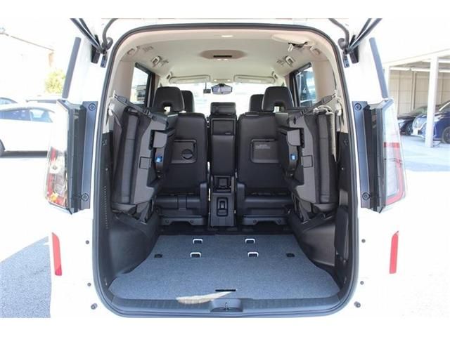 NISSAN SERENA  WG 2024 Image 31