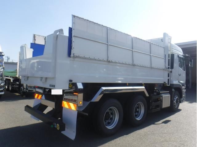 MITSUBISHI FUSOU SUPER GREAT 2024 Image 31