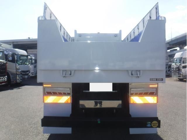 MITSUBISHI FUSOU SUPER GREAT 2024 Image 31