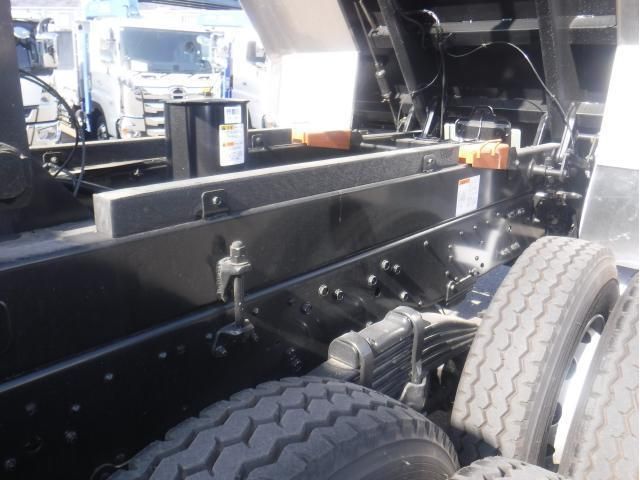 MITSUBISHI FUSOU SUPER GREAT 2024 Image 31