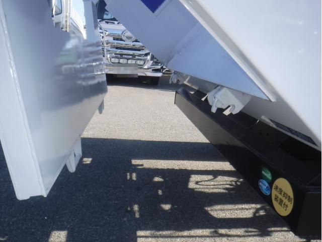 MITSUBISHI FUSOU SUPER GREAT 2024 Image 31