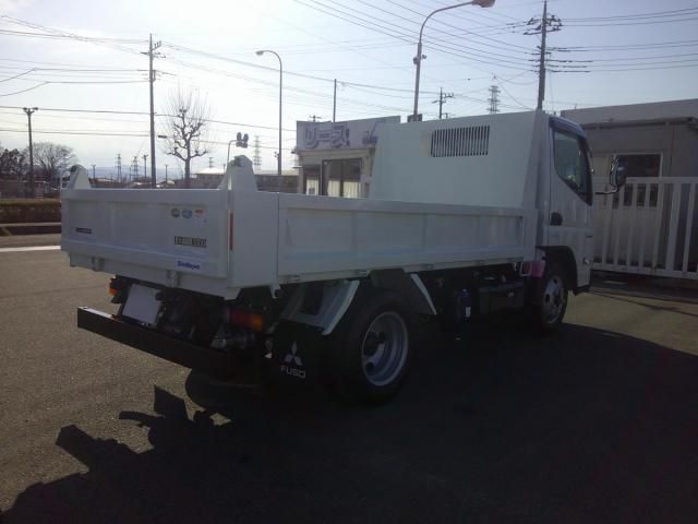 MITSUBISHI CANTER 2025 Image 31