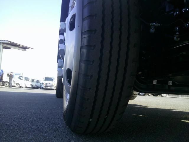 MITSUBISHI CANTER 2025 Image 31