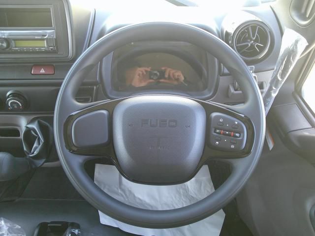 MITSUBISHI CANTER 2025 Image 31