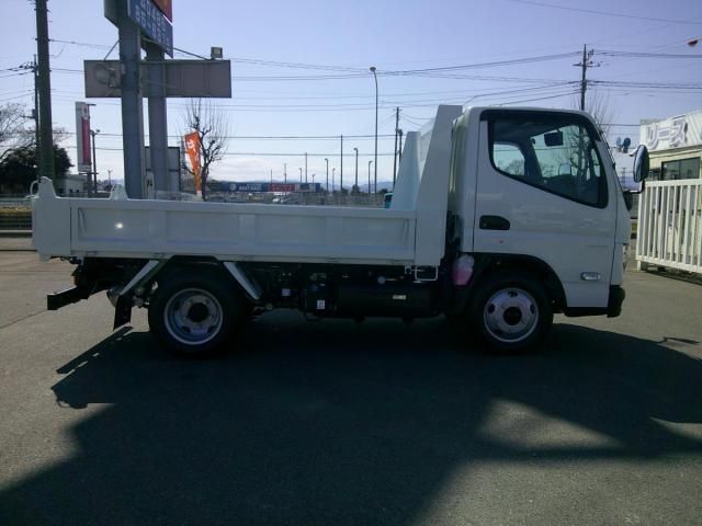MITSUBISHI CANTER 2025 Image 31