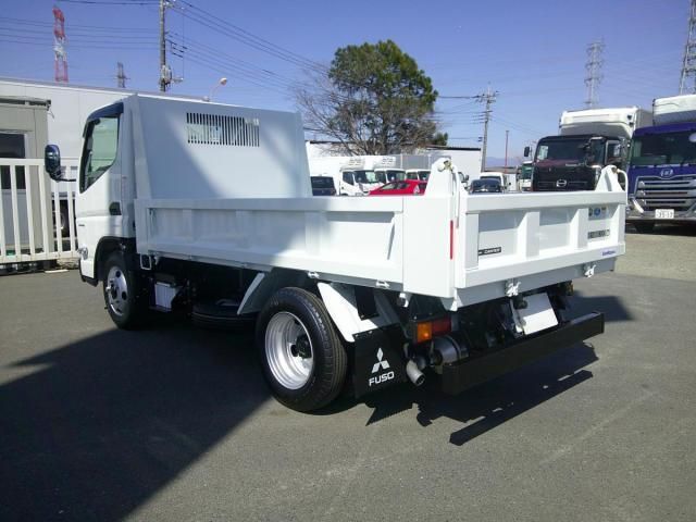 MITSUBISHI CANTER 2025 Image 31
