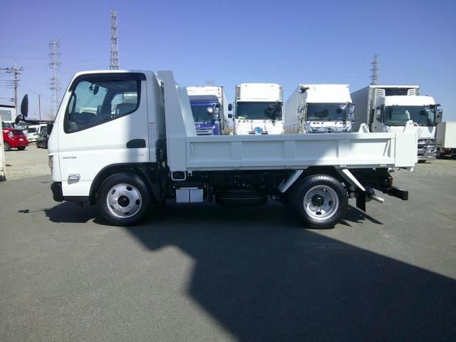 MITSUBISHI CANTER 2025 Image 31