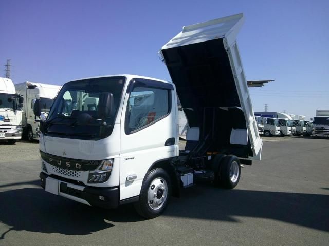 MITSUBISHI CANTER 2025 Image 31