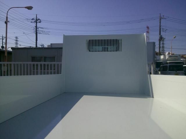 MITSUBISHI CANTER 2025 Image 31