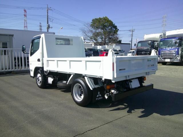 MITSUBISHI CANTER 2025 Image 31