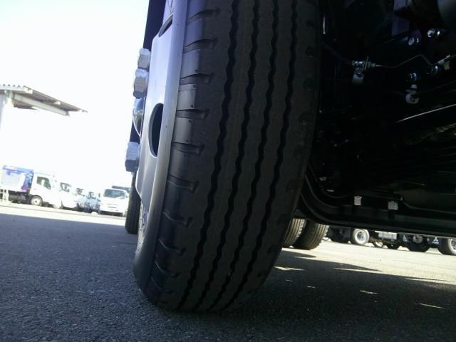 MITSUBISHI CANTER 2025 Image 31