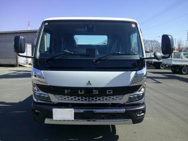 MITSUBISHI CANTER 2025 Image 31