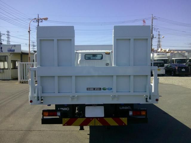 MITSUBISHI CANTER 2025 Image 31