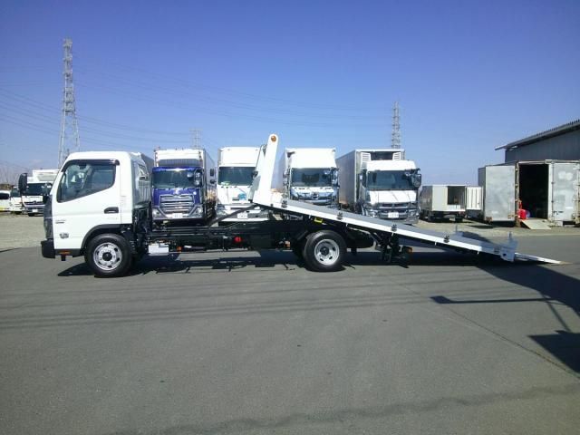 MITSUBISHI CANTER 2025 Image 31