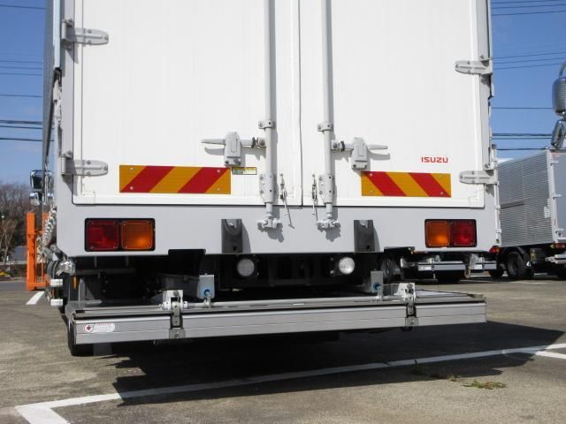 ISUZU FORWARD 2019 Image 31