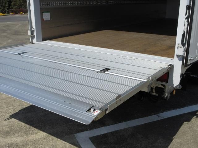 ISUZU FORWARD 2019 Image 31