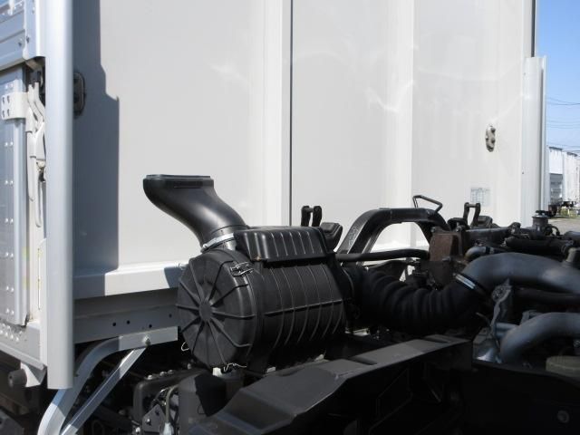 ISUZU FORWARD 2021 Image 31