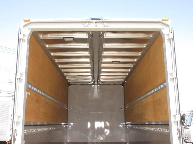 ISUZU FORWARD 2021 Image 31