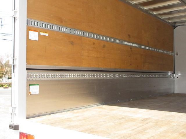 ISUZU FORWARD 2021 Image 31