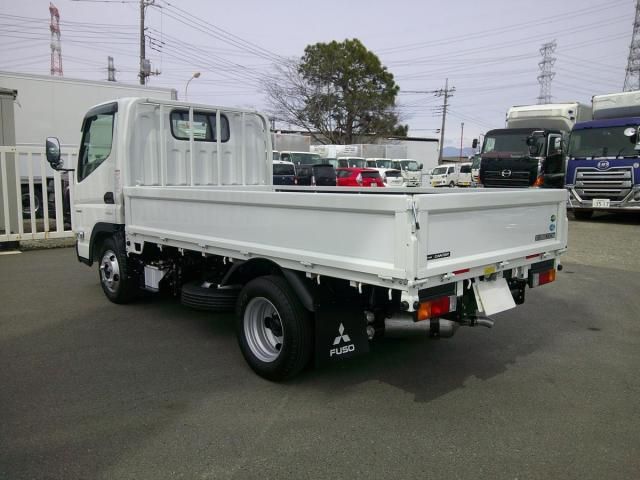 MITSUBISHI CANTER 2025 Image 31