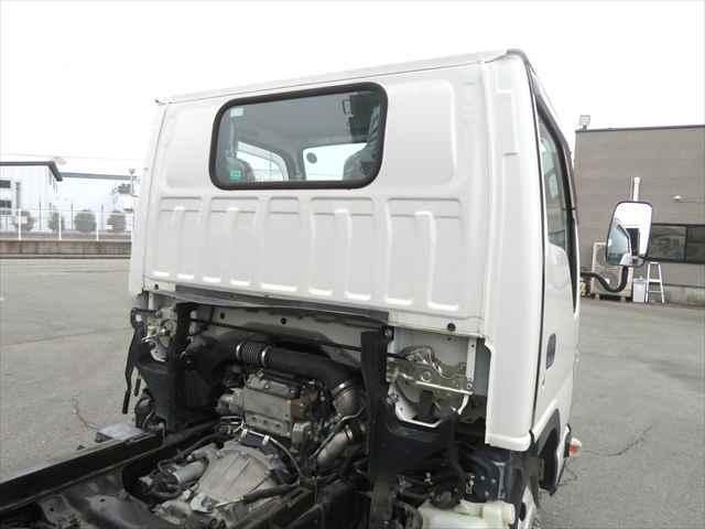 ISUZU ELF 2019 Image 31