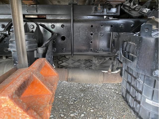 MITSUBISHI CANTER 2015 Image 31