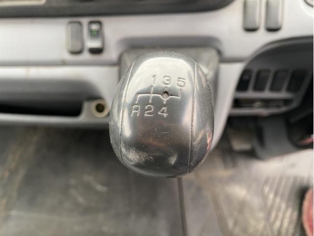 MITSUBISHI CANTER 2015 Image 31