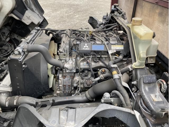 MITSUBISHI CANTER 2015 Image 31