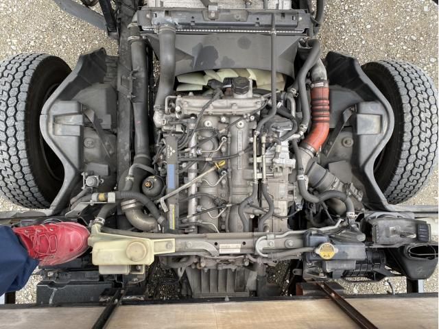 MITSUBISHI CANTER 2015 Image 31