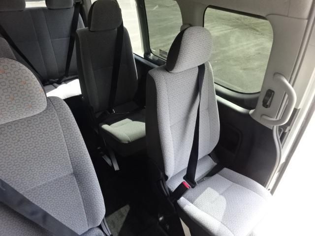 TOYOTA HIACE 2017 Image 31