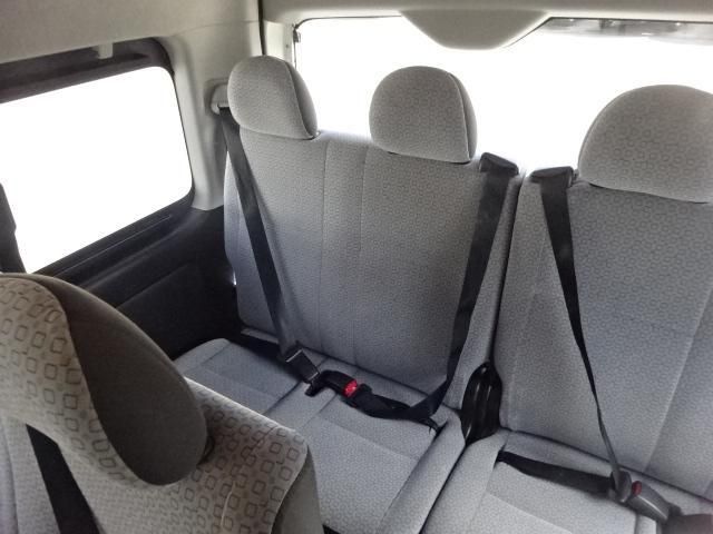 TOYOTA HIACE 2017 Image 31