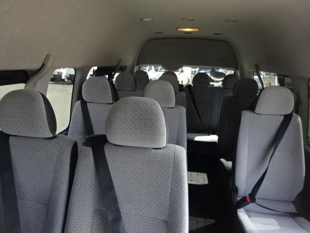 TOYOTA HIACE 2017 Image 31