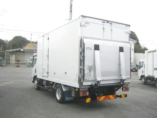 ISUZU ELF 2016 Image 31