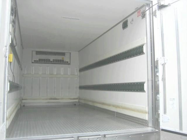 ISUZU ELF 2016 Image 31