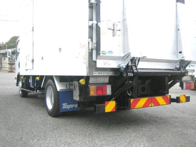 ISUZU ELF 2016 Image 31