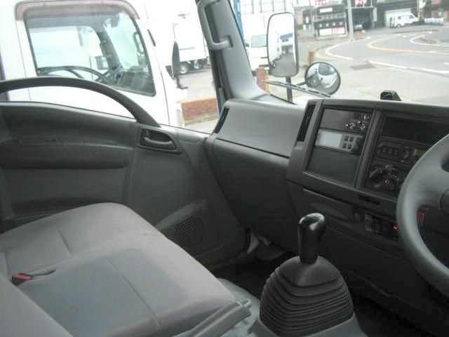 ISUZU ELF 2016 Image 31