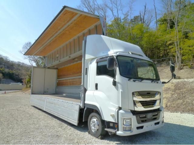 ISUZU GIGA 2016 Image 31