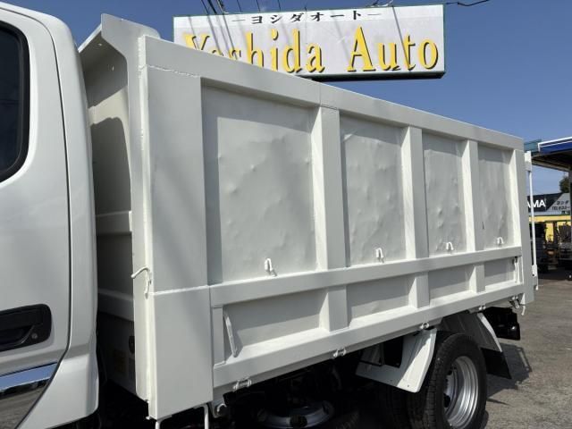 HINO DUTRO 2016 Image 31