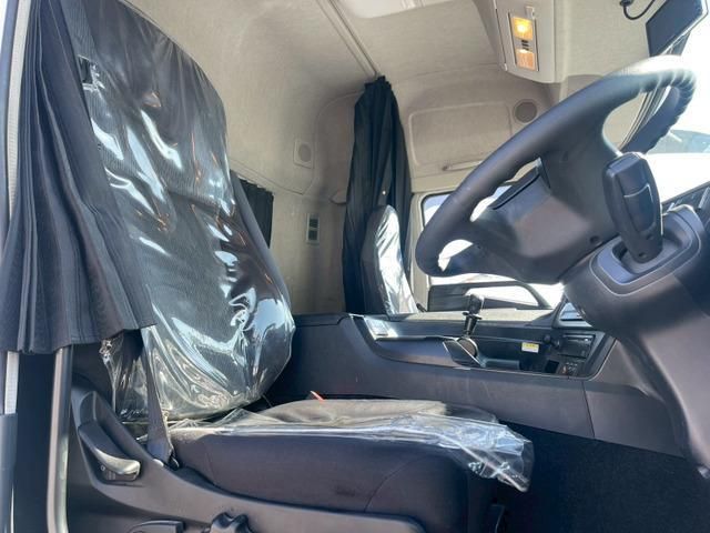 MITSUBISHI FUSOU SUPER GREAT 2024 Image 31