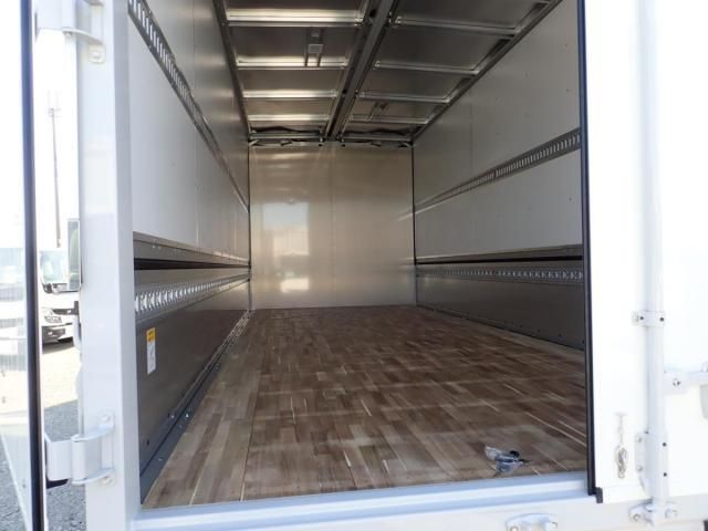 MITSUBISHI FUSOU FIGHTER 2025 Image 31